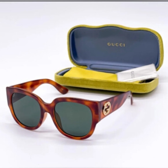 Gucci Tortoise Shell Sunglasses - Picture 16 of 16
